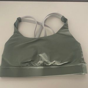 Lululemon bra